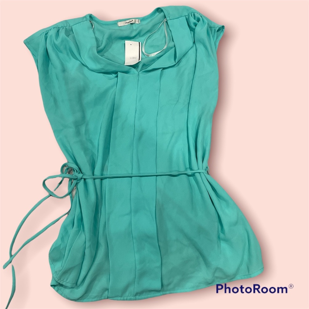 NWT! Tie Blouse Medium NWT